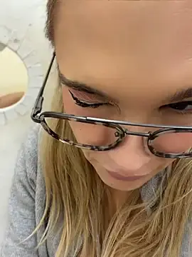 Stripchat Best live sex cam show of Nicoleevien
