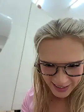 Stripchat Live Porn of Nicoleevien