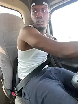 Stripchat Watch Live Sex Cams of Sir-Tucker