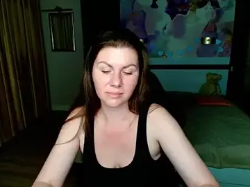 Stripchat Sex Cam of LunaKissesx