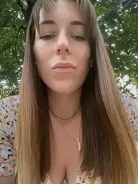 Stripchat Sex Chat of MommmyYummy