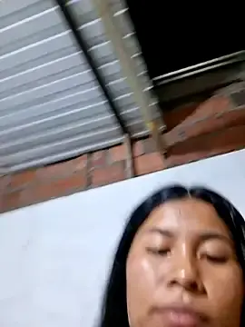Stripchat Live Sex Cam of Sweet-Dirty-Storm