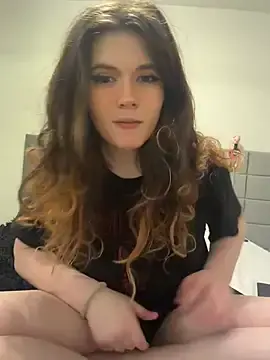 Stripchat Live Sex of cutypiefull