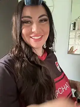 Stripchat Sex Cam of lovely_beast
