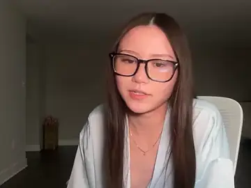 Stripchat Live Sex Cam of luvvivii
