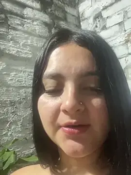 Stripchat Live Sex Cam of Anhii_Ruiz