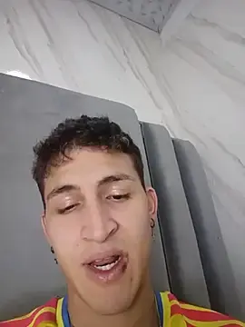 Stripchat Live Sex Cam of Axel_Romanov
