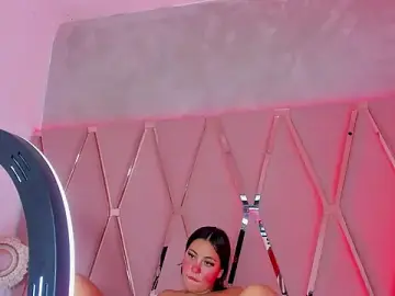 Stripchat Adult Webcams of Emily_Black1