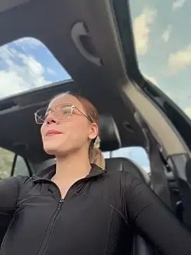 Stripchat Live Sex of NicoleCut