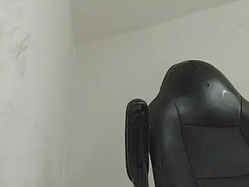 Stripchat Live Sex Cam of brant_garciabbc