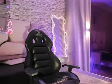 Stripchat Watch Live Sex Cams of isis_tay1