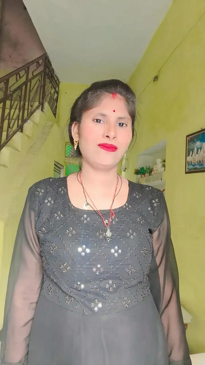 Maya_mohni