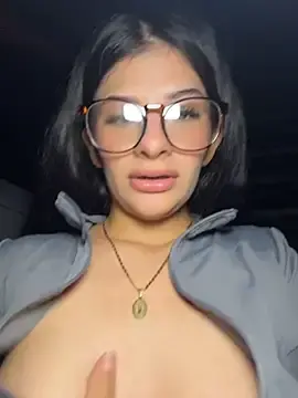 Stripchat Adult Webcams of Mia_Alanna