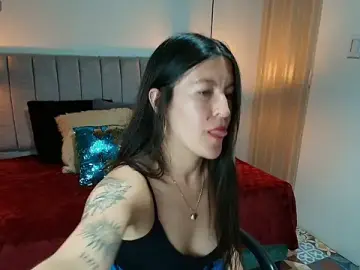 Stripchat Sex Cam of LiaCooper_
