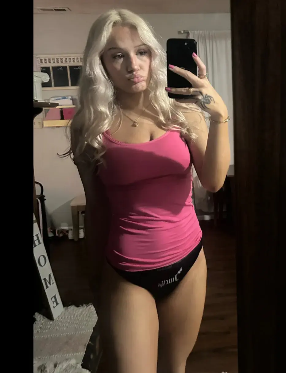 kaci_brooke