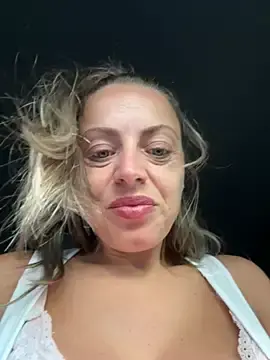 Stripchat Live Sex of ladywithbigass