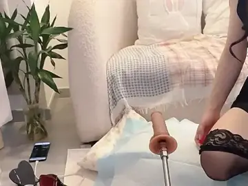 Stripchat Live Sex Cam of qing188