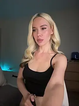 Stripchat Sex Cam of xDinnax