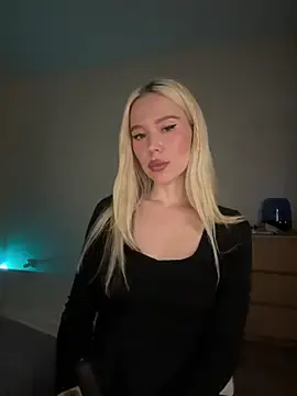 Stripchat Sex Cam of xDinnax
