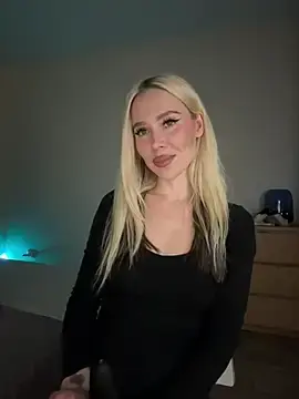 Stripchat Free Live Porn of xDinnax