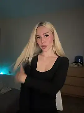 Stripchat Sex Cam of xDinnax