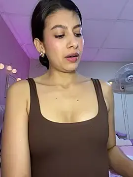 Stripchat Free Porn Cam of Lenapink19