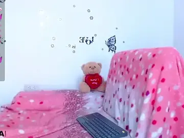 Stripchat Free Porn Cam of karen_sophia