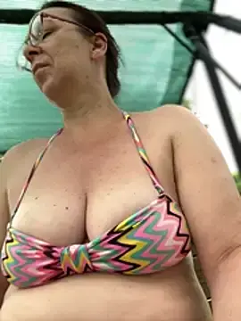 Stripchat Adult Webcams of sweetmystery1