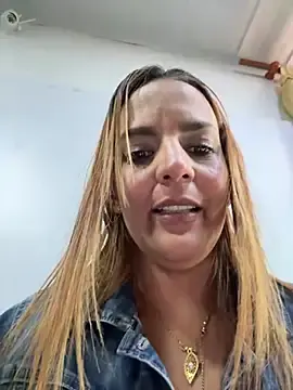 Stripchat Best Webcam of Ambarsexbutler