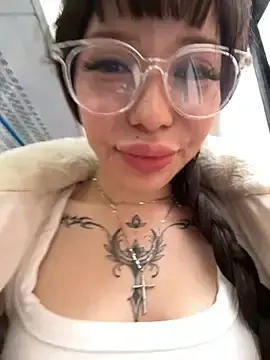 Stripchat Watch Live Sex Cams of babydolll