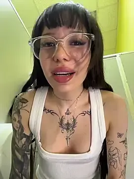 Stripchat Free Live Porn of babydolll