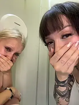 Stripchat Live Sex of babydolll