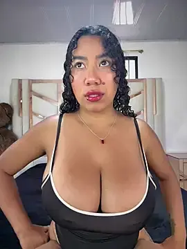 Stripchat Nude Webcam of serena_willow