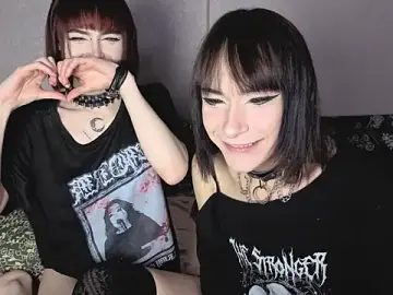 Stripchat Adult Webcam of GraypacLive