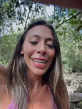 Stripchat Live Sex Cam of Palmer__