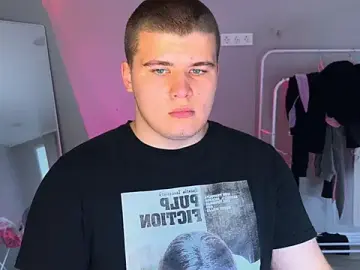 Stripchat Live Sex of kittenmurr