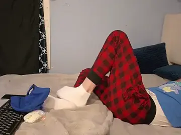 Stripchat Free Porn Cam of BabyDino_1992