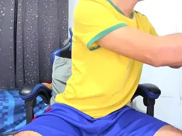 Stripchat Free Porn Cam of The_skinnyguys