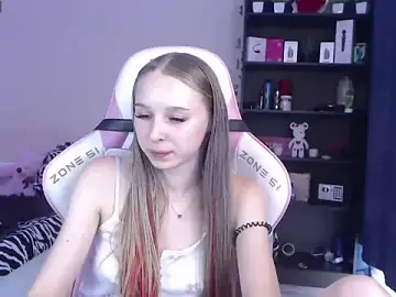Stripchat Live Sex Cam of kitsune888