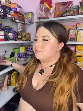 Stripchat Live Sex of kitty__pinnk