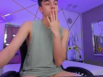 Stripchat Free Porn Cam of Gerony_