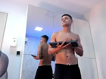Stripchat Best live sex cam show of Simon_Axe