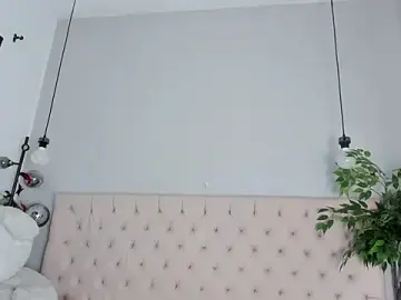 Stripchat Sex Cam of Victoria_Coleman