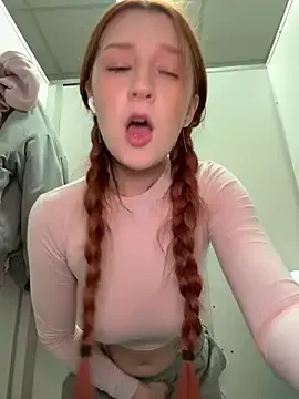 Stripchat Live Sex Cam of katexxxx