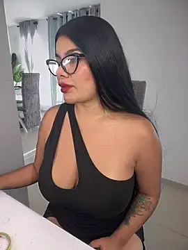 Stripchat Best Webcam of Issane_Peru