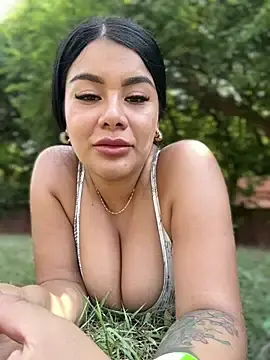 Stripchat Sex Chat of Issane_Peru