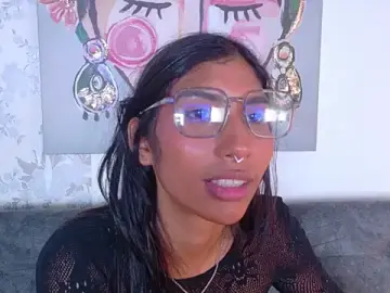 Stripchat Free Porn Cam of taty_miller