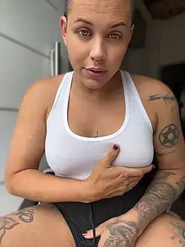 Stripchat Watch Live Sex Cams of alicetgirlbr