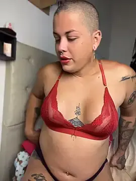 Stripchat Nude Webcam of alicetgirlbr