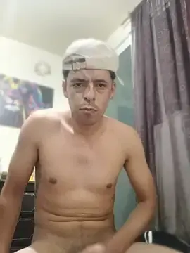 Stripchat Live Sex Cam of Junior_47